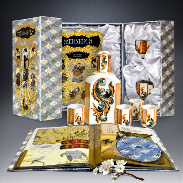 Подарочный набор  "Фудзияма" (с фарфоровым штофом)